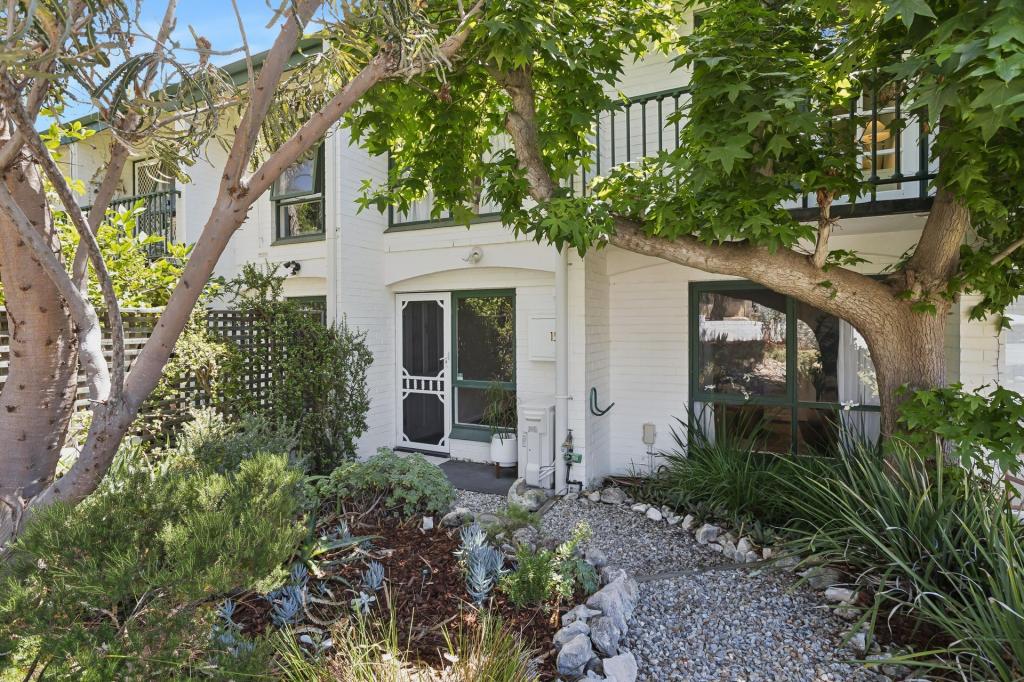 15a Myrtle Ave, Sorrento, WA 6020