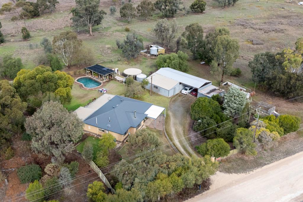 242 Burnside Rd, Strathalbyn, SA 5255