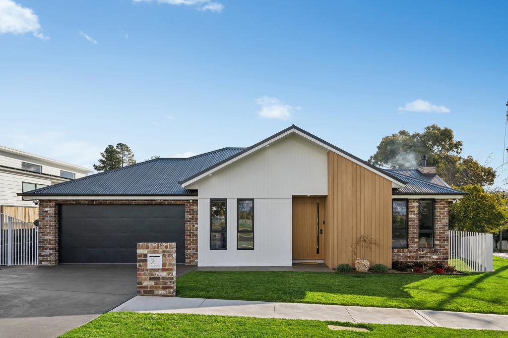 2 Cedar St, Orange, NSW 2800