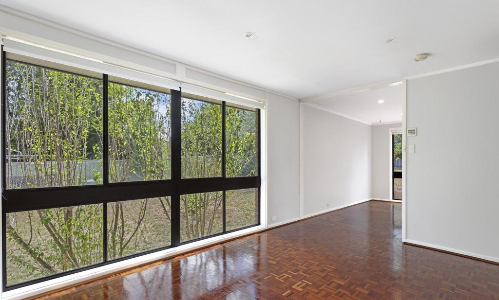 14 Broad Pl, Kambah, ACT 2902