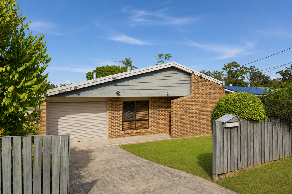 4 Adam St, Browns Plains, QLD 4118
