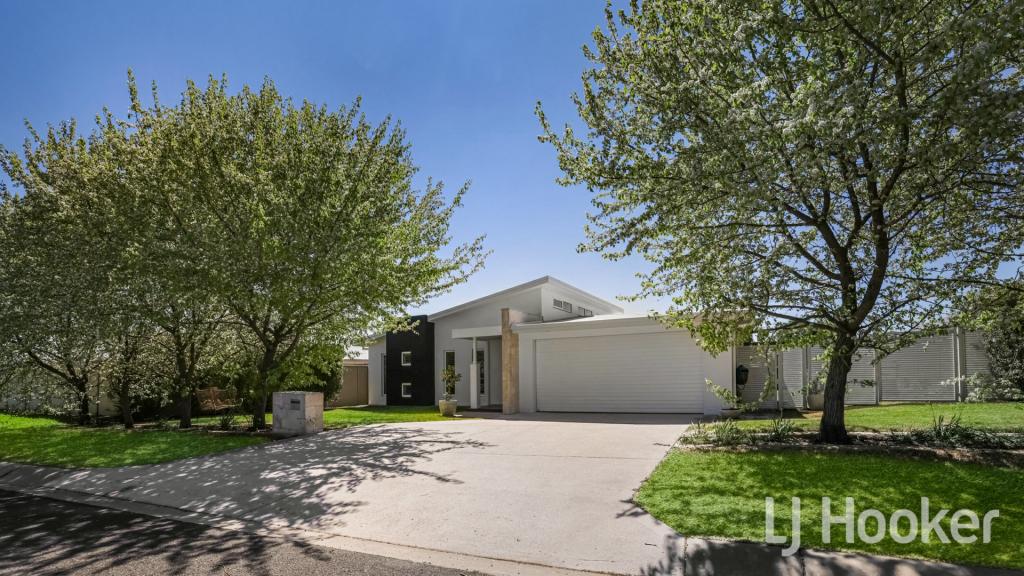 3 COATES DR, KELSO, NSW 2795