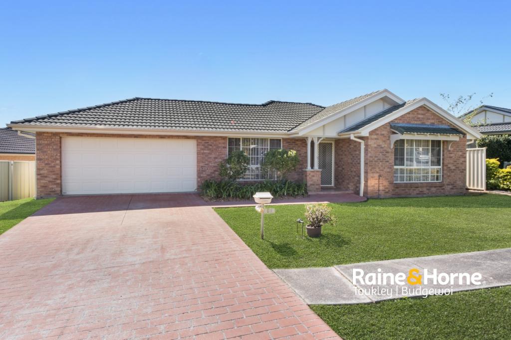 24 GREENHAVEN CCT, WOONGARRAH, NSW 2259