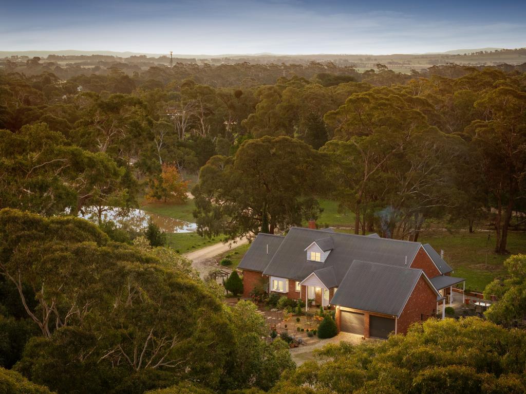 5 Strawhorn Ct, Kyneton, VIC 3444