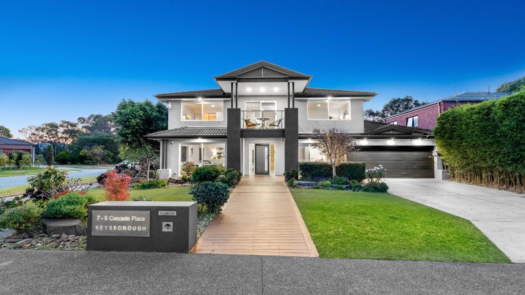 7-9 CASCADE PL, KEYSBOROUGH, VIC 3173