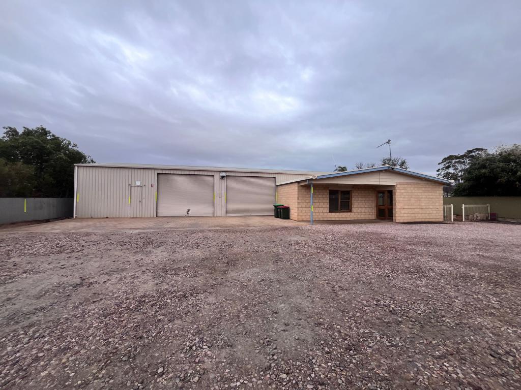 84 Carlton Pde, Port Augusta, SA 5700