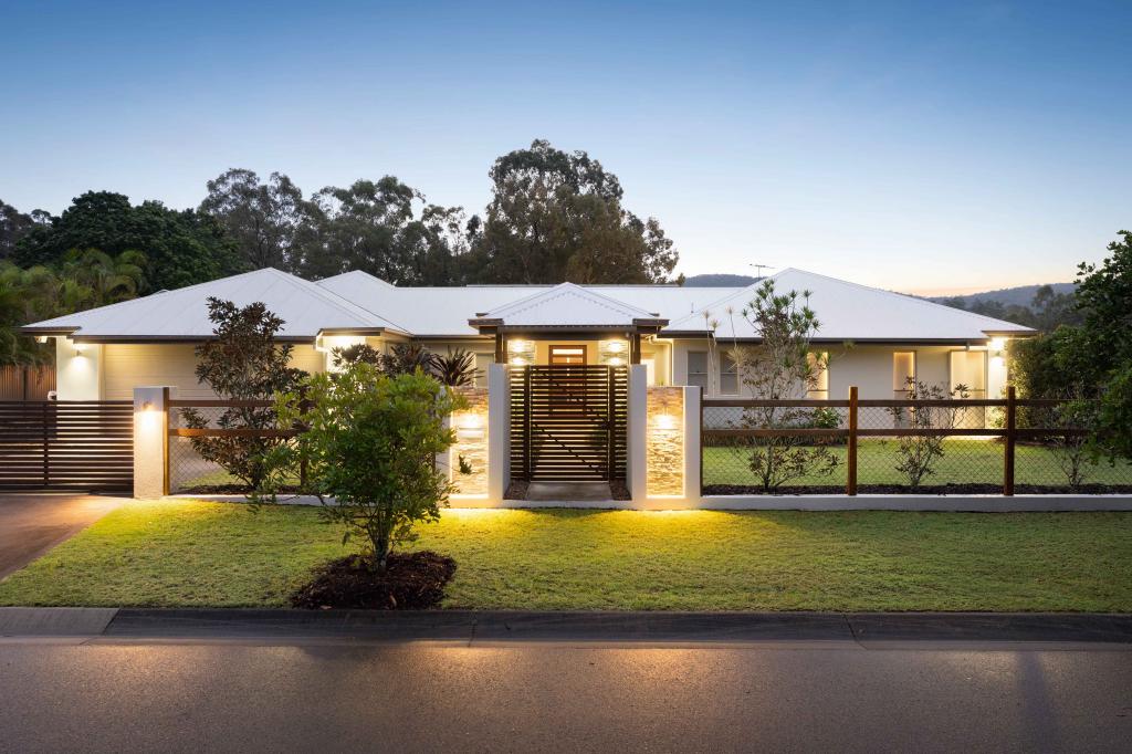 7 Jack Holt Pl, Mount Crosby, QLD 4306
