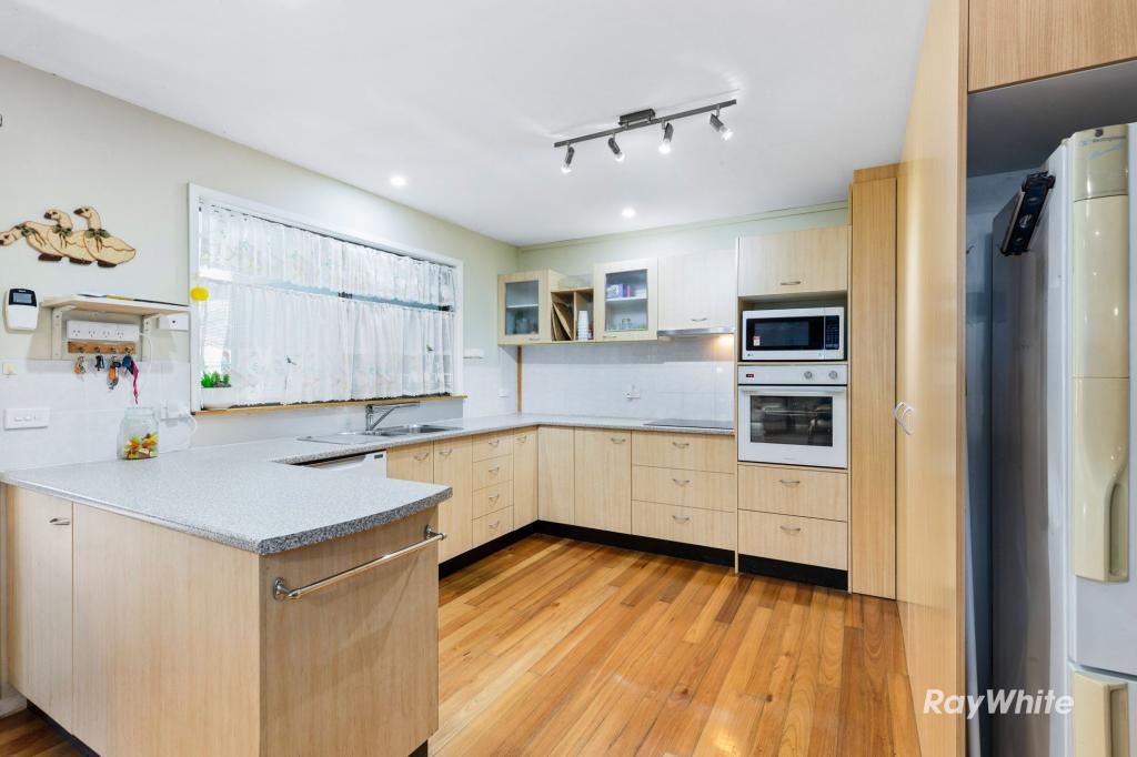 24 Tomakin Pl, Tomakin, NSW 2537