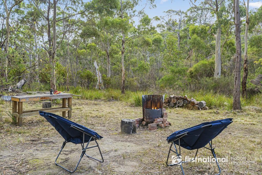 23 PARAWEENA RD, ALONNAH, TAS 7150