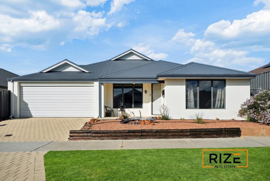 6 Lyndley Rd, Banksia Grove, WA 6031