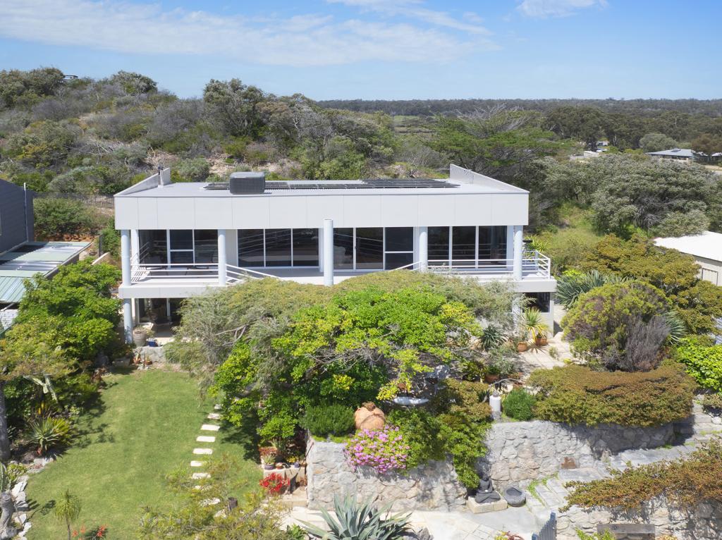 12 Peppermint Grove Tce, Peppermint Grove Beach, WA 6271