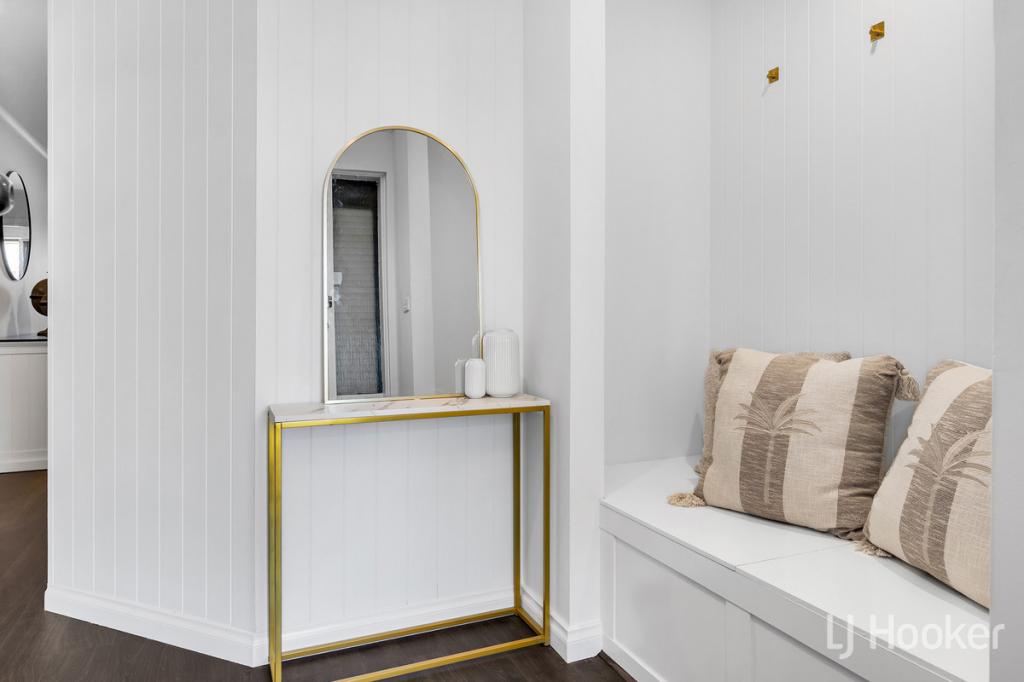 41 Gooronga Dr, Craigmore, SA 5114