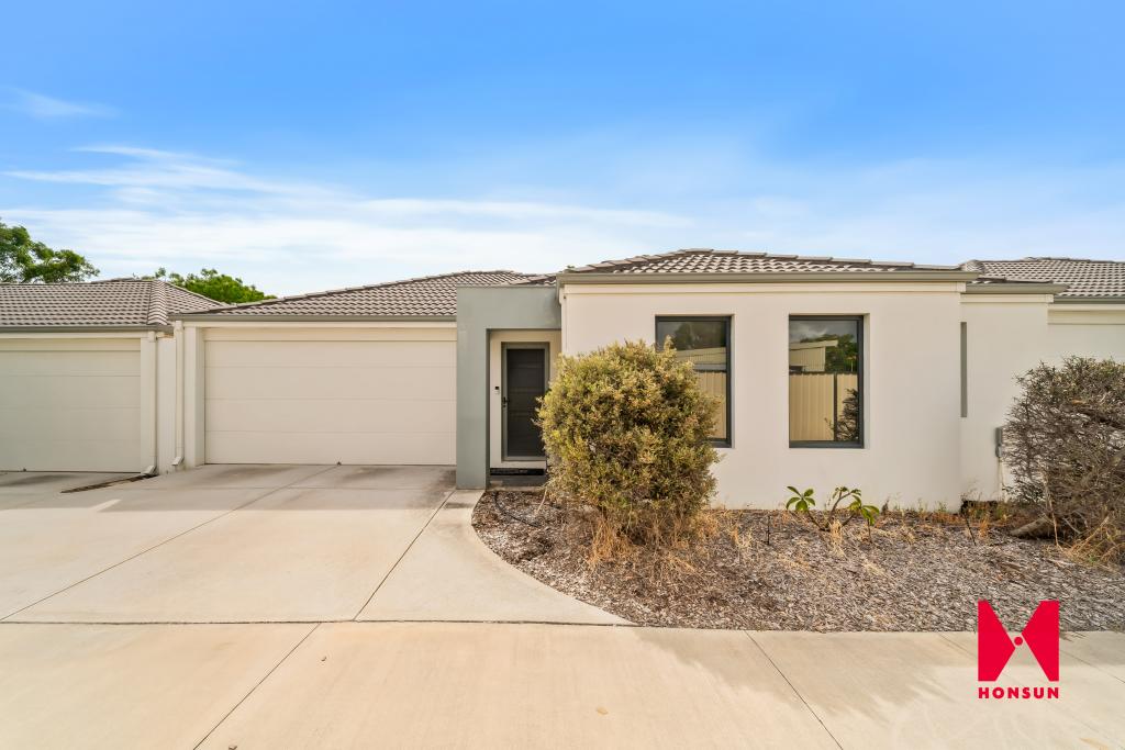 45b Cross St, Queens Park, WA 6107