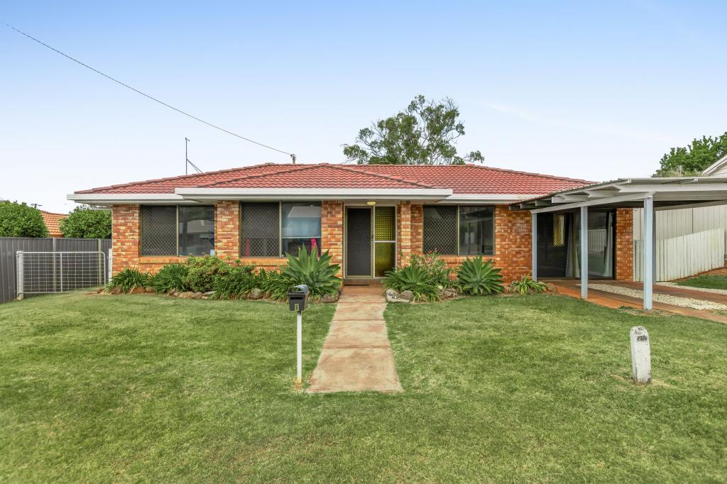 8 Moselle Ct, Wilsonton Heights, QLD 4350