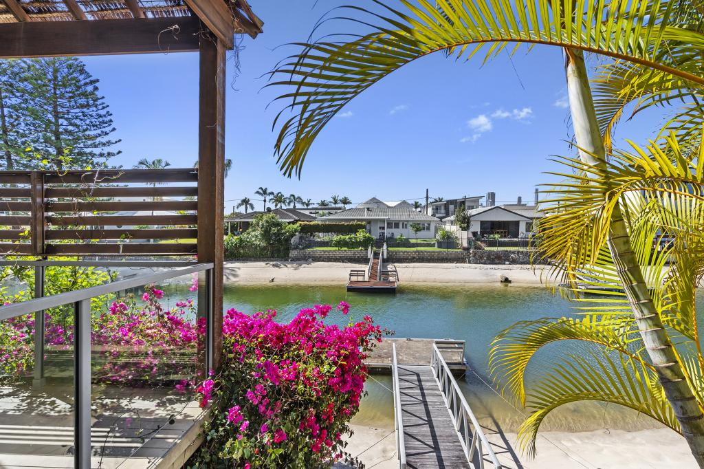 9 Monte Vista Ct, Broadbeach Waters, QLD 4218