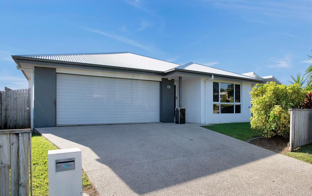 19 Dulcis Dr, Rural View, QLD 4740