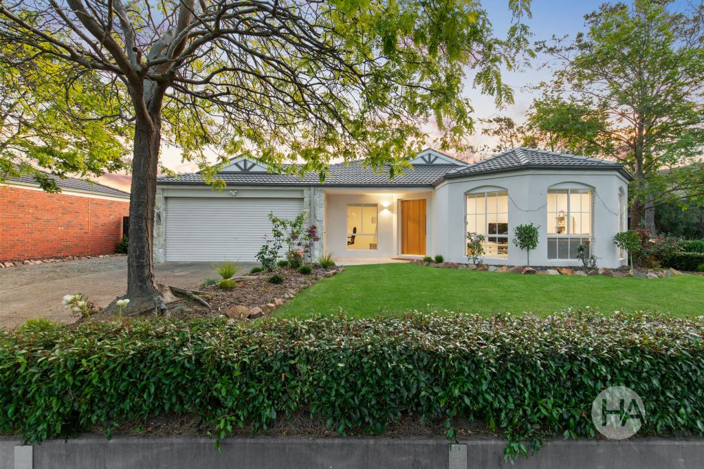 10 Manor House Dr, Mornington, VIC 3931