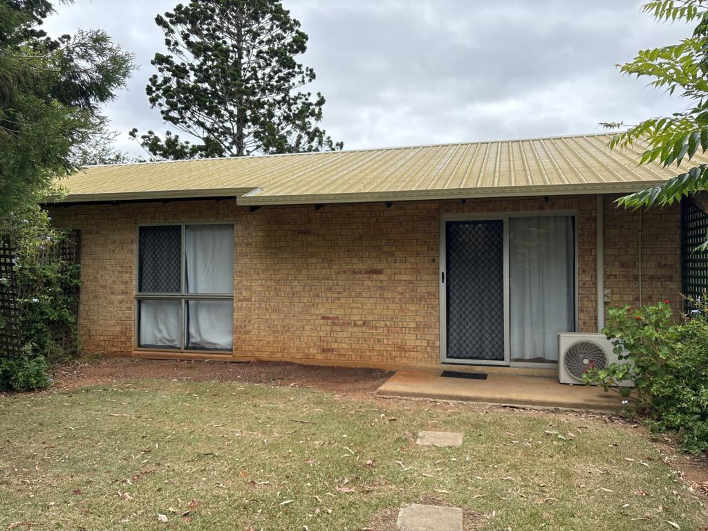8/88 Walter Rd, Kingaroy, QLD 4610