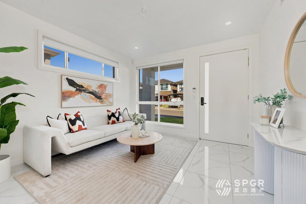 6 Pasfield Cres, Quakers Hill, NSW 2763