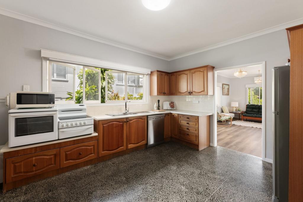 92 Pozieres Rd, Tarragindi, QLD 4121