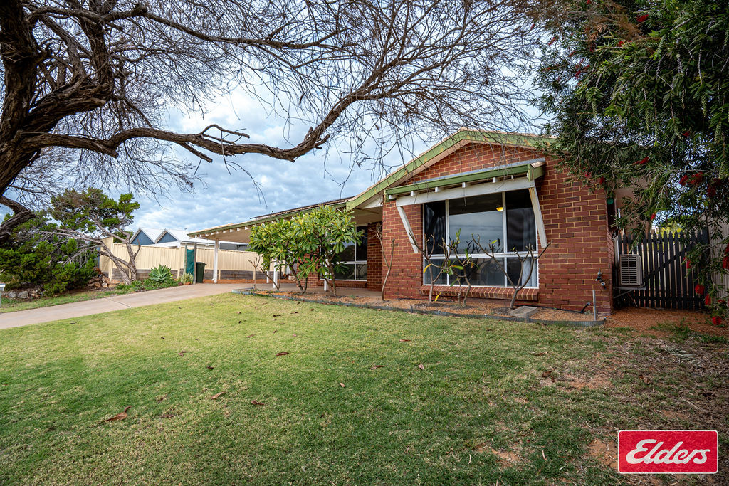 7 Smugglers Pass, Drummond Cove, WA 6532