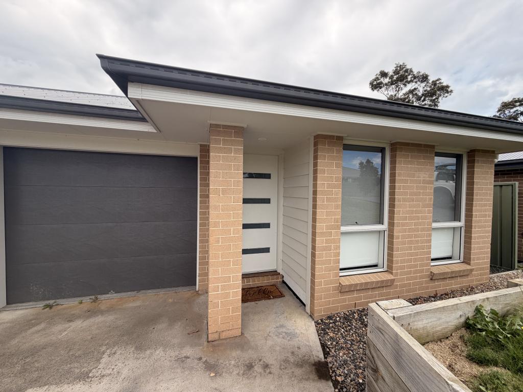 17 Bendigo Cct, Nowra, NSW 2541