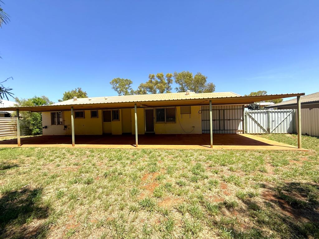 5 AUSBURN PL, NICKOL, WA 6714