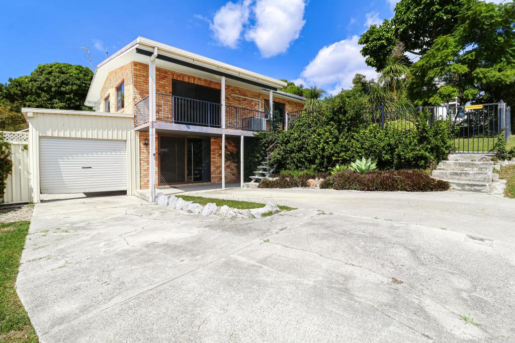 18 Lorikeet Ave, New Auckland, QLD 4680