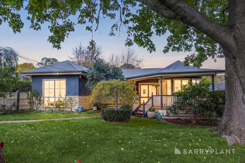 1/12 HARCOURT RD, BORONIA, VIC 3155