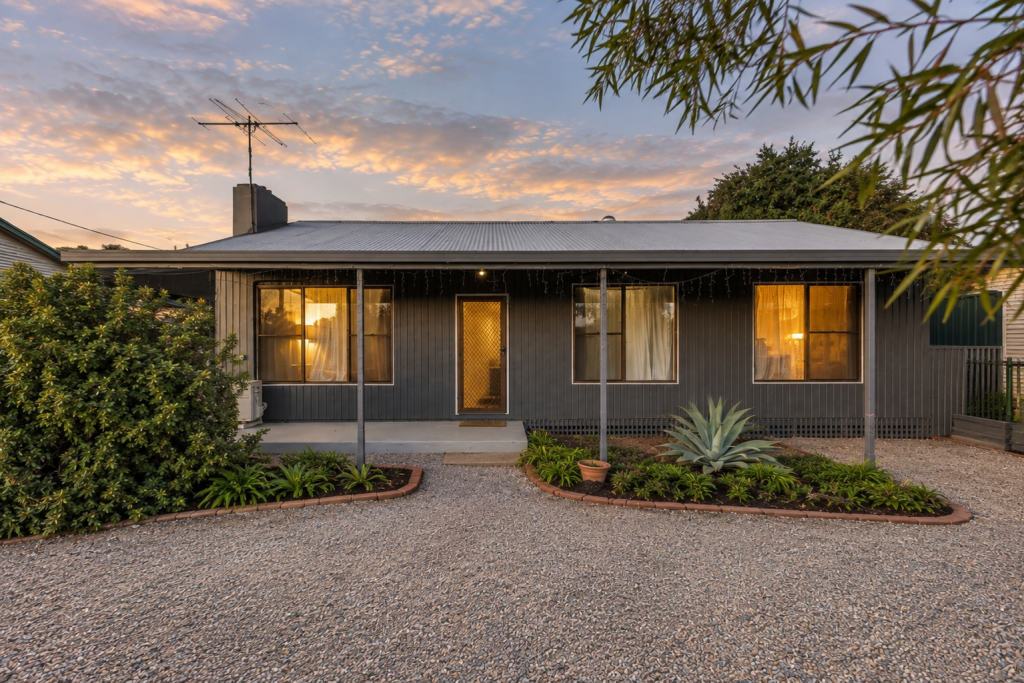 5 Tiller St, Tailem Bend, SA 5260