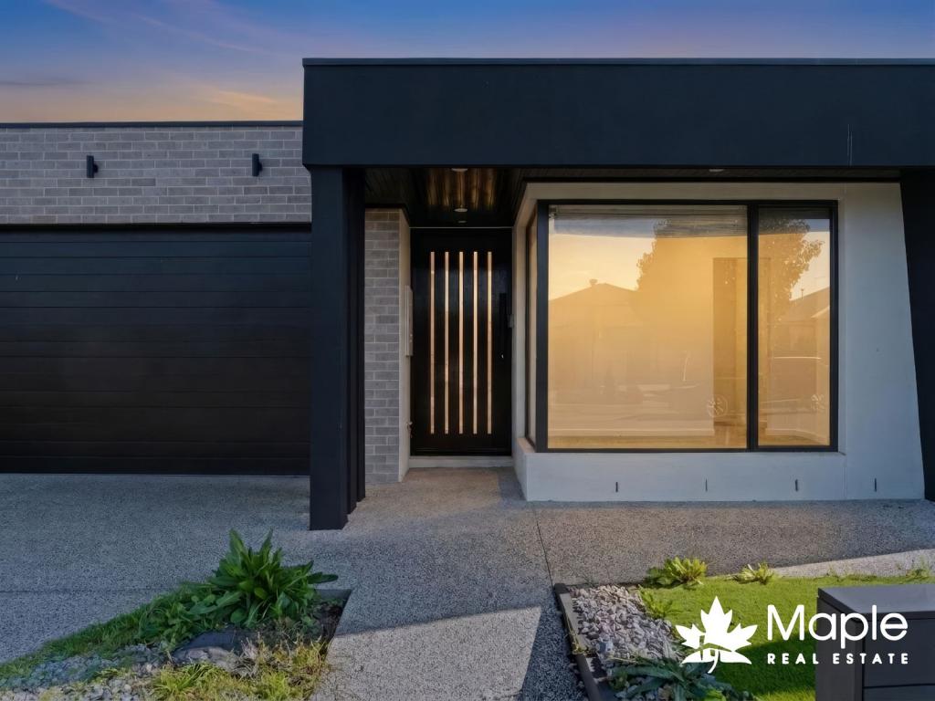 56 Distinction Ave, Craigieburn, VIC 3064