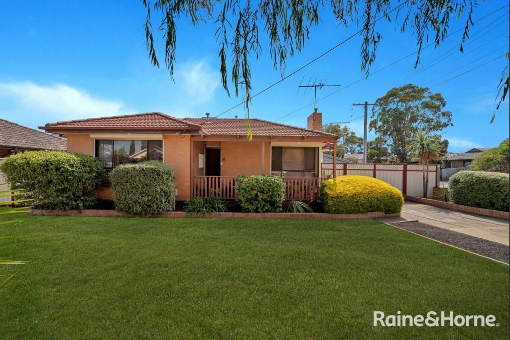 10 Barries Rd, Melton, VIC 3337