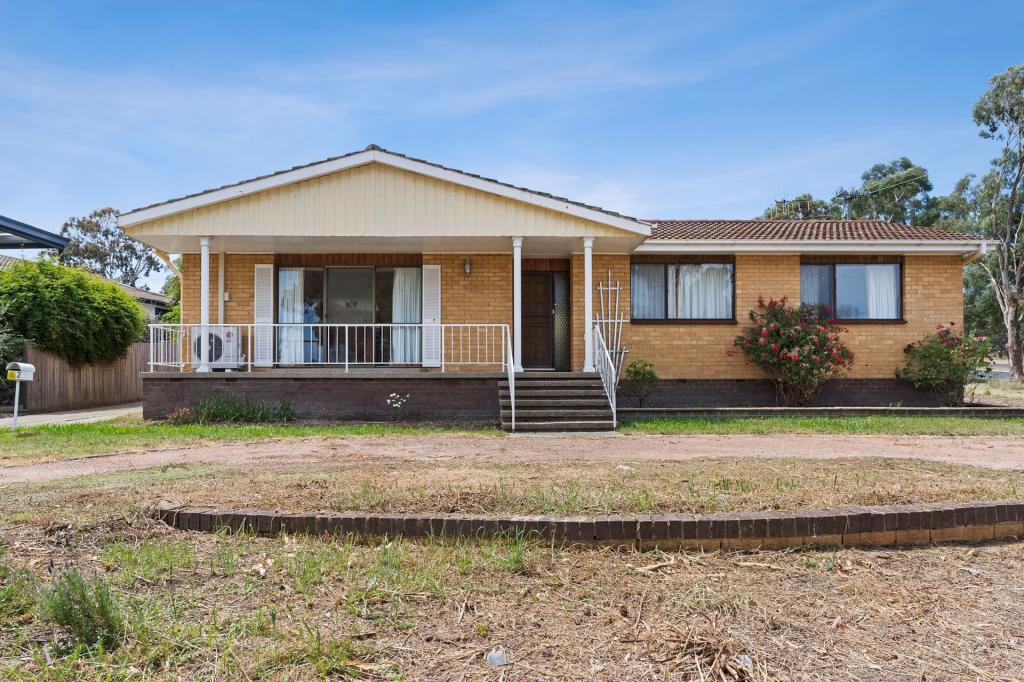 2 Pattinson Cres, Flynn, ACT 2615