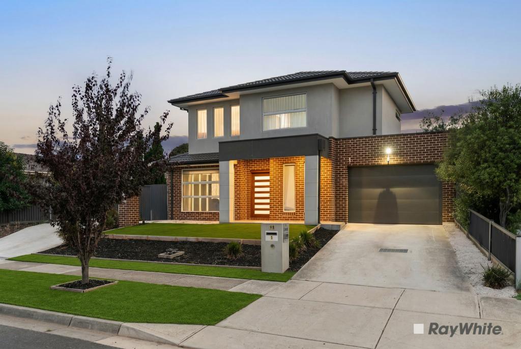 1/98 SWEENEY DR, NARRE WARREN, VIC 3805