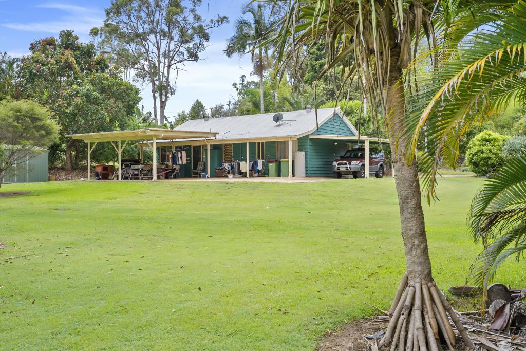 15 Koala Cres, Lake Macdonald, QLD 4563