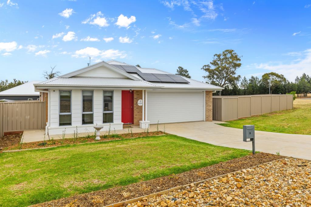 3 William Kelly Dr, Coolamon, NSW 2701