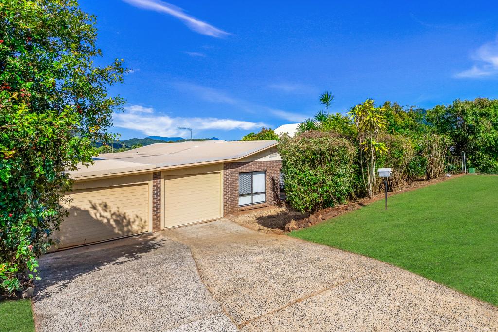 10 Toona Tce, Redlynch, QLD 4870
