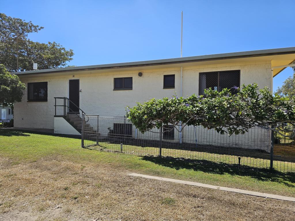 39 Narrah St, Alva, QLD 4807