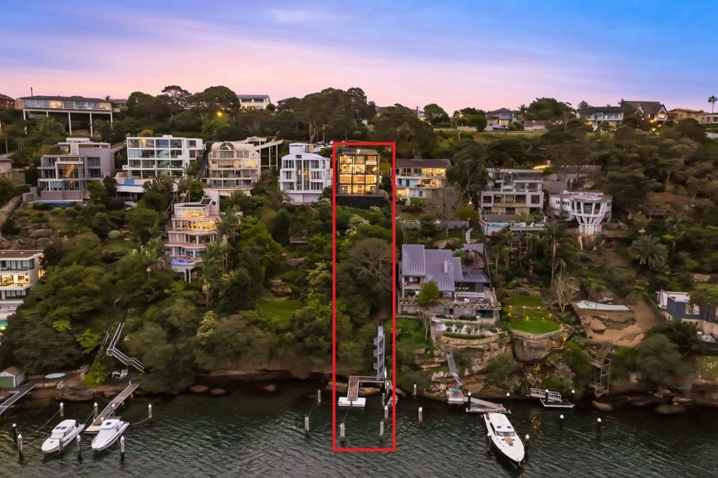 35 BATTLE BVD, SEAFORTH, NSW 2092