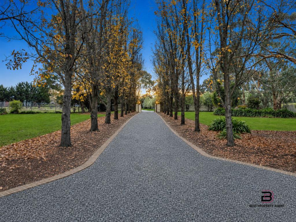 14 Jeanette Maree Ct, Kilsyth, VIC 3137