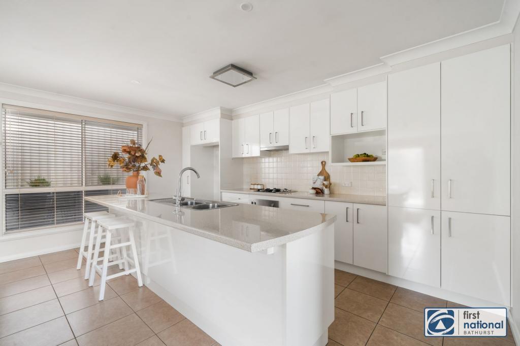 38 Lavelle St, Windradyne, NSW 2795