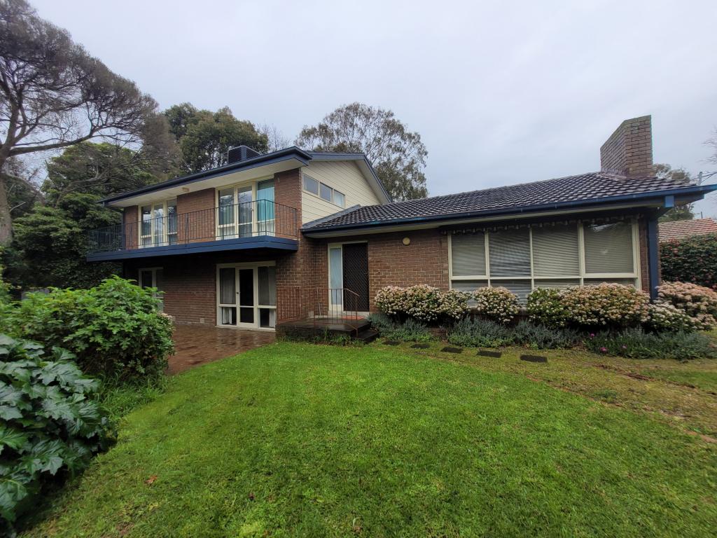 1 Gordon Cres, Blackburn, VIC 3130