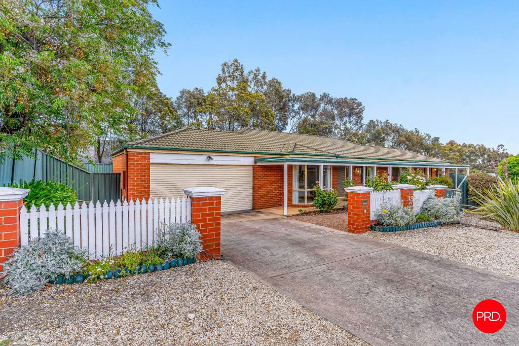6 EMERALD PL, EAST BENDIGO, VIC 3550