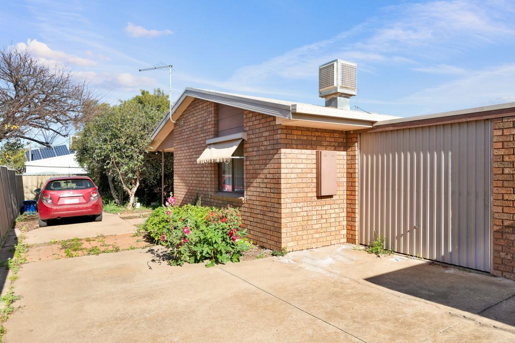 4/44 COMMERCIAL ST, MERBEIN, VIC 3505