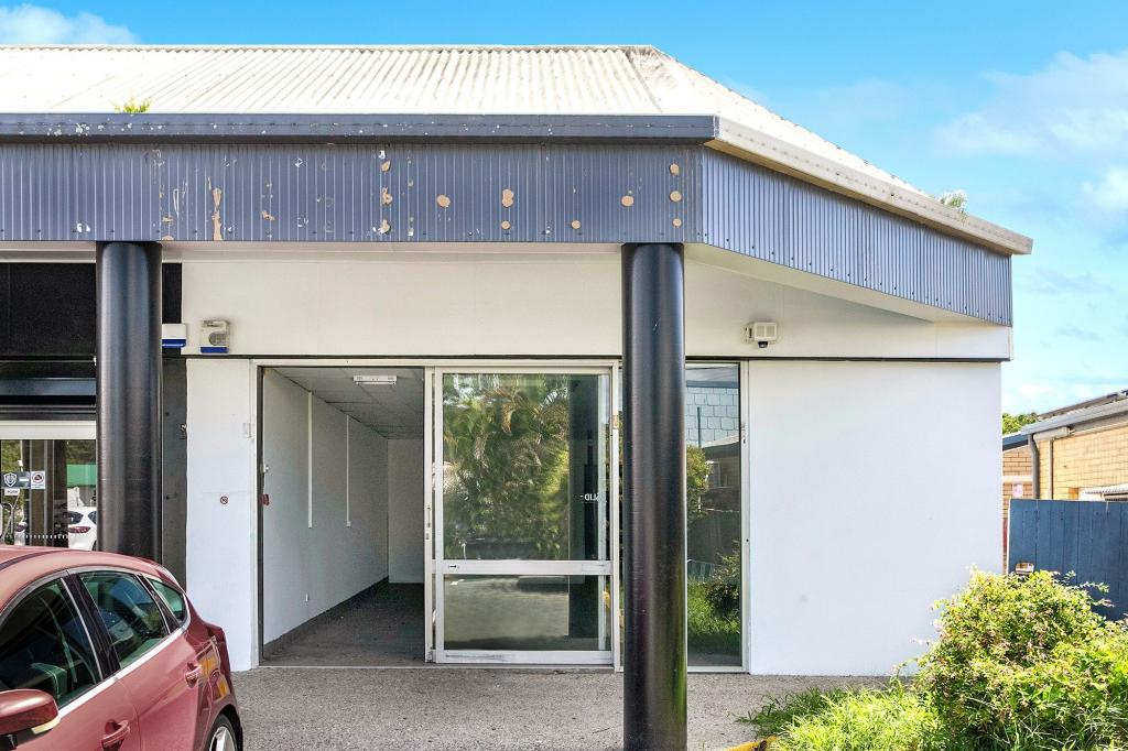 874 Beachmere Rd, Beachmere, QLD 4510