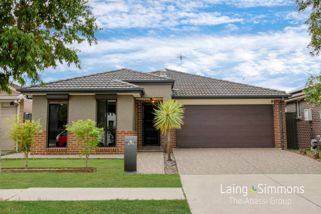 16 Finsbury Cct, Ropes Crossing, NSW 2760