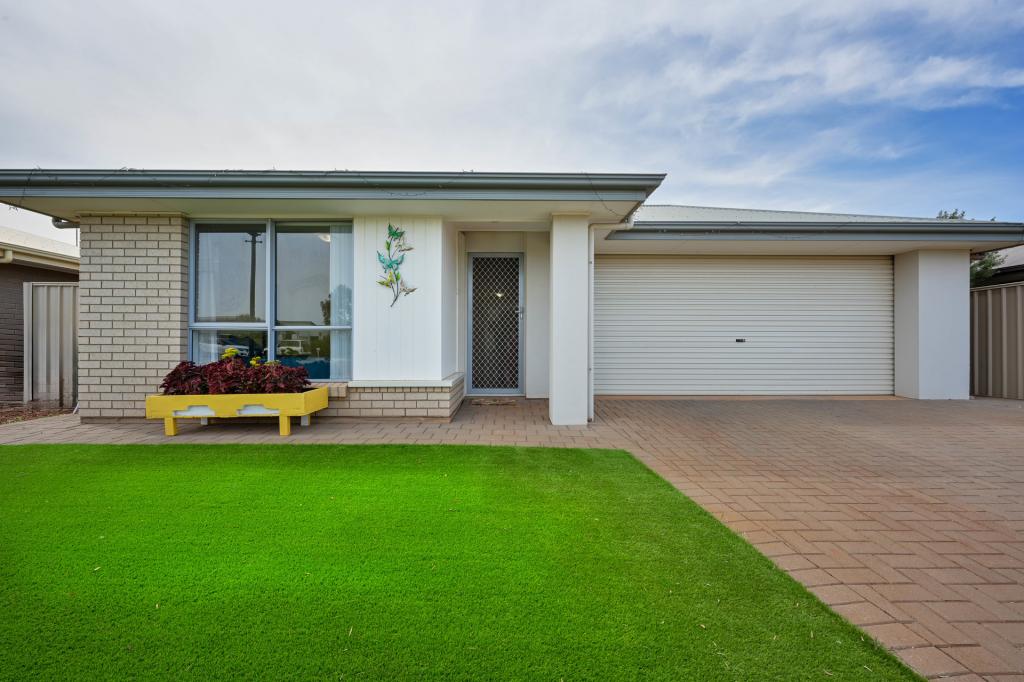 12 Mcinness St, Whyalla Jenkins, SA 5609