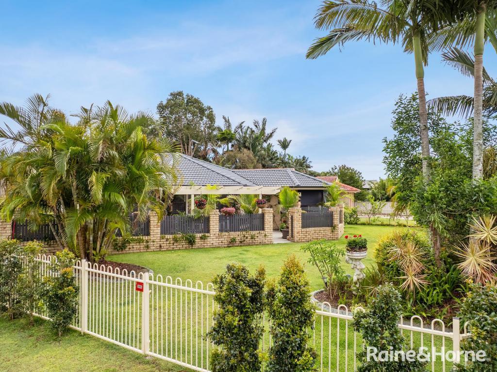 28 HAROLD TORY DR, YAMBA, NSW 2464