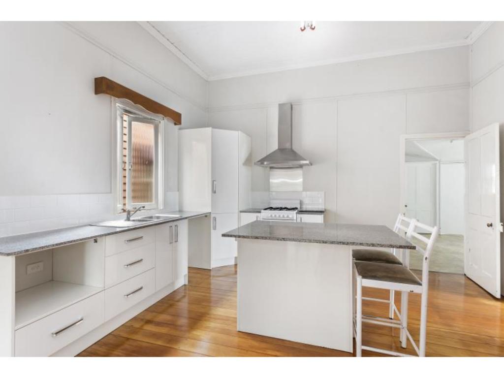 172 Murray St, Allenstown, QLD 4700