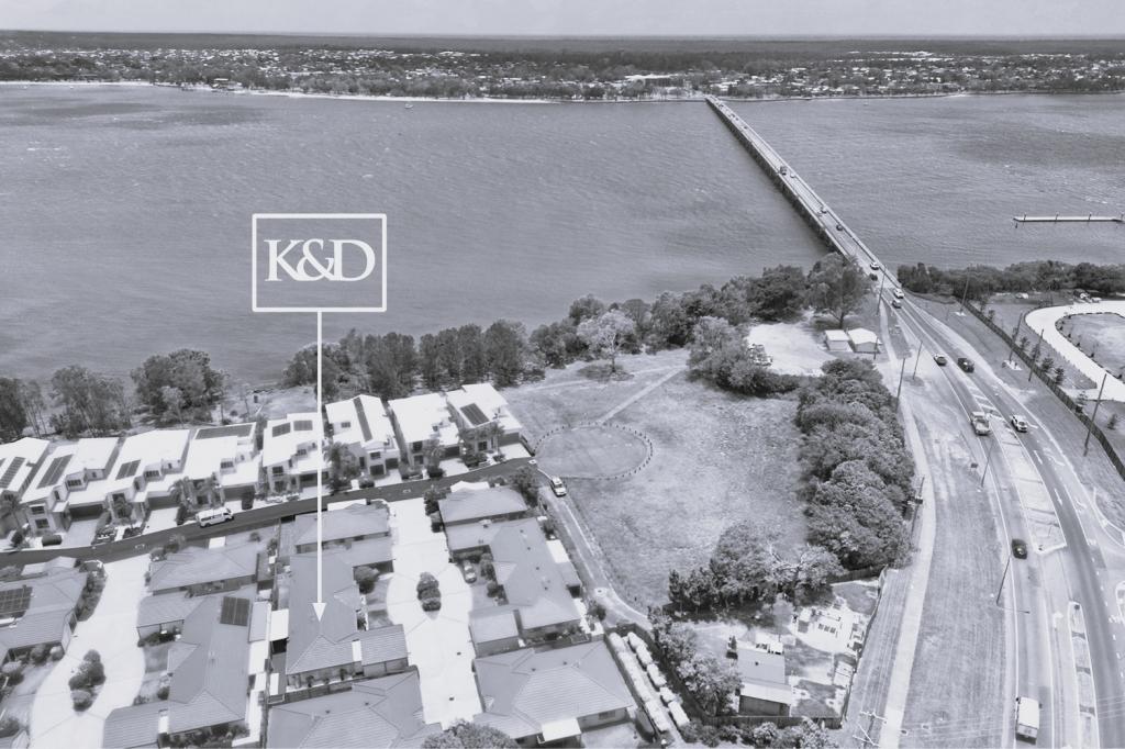 21/8 Spinnaker Drive, Sandstone Pnt, Sandstone Point, QLD 4511